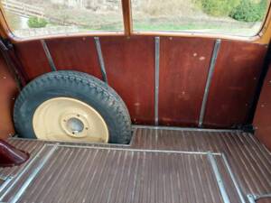 Image 16/93 of FIAT 1100-103 Familiare Viotti (1949)