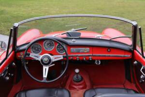 Bild 3/50 von Alfa Romeo Giulia 1600 Spider Veloce (1965)