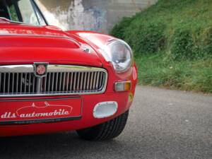 Image 38/50 de MG MGB GT V8 SEC (1971)