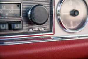 Image 52/60 of Mercedes-Benz 230 SL (1967)
