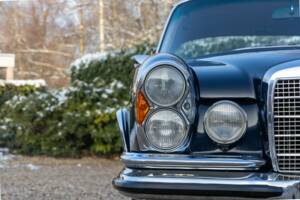 Bild 38/50 von Mercedes-Benz 280 SE 3,5 (1970)
