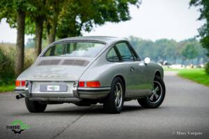 Image 47/57 of Porsche 911 2.0 (1968)