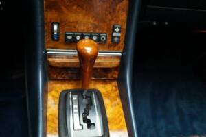 Image 9/41 of Mercedes-Benz 500 SL (1986)