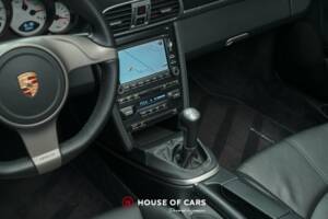 Bild 22/25 von Porsche 911 Carrera 4S (2010)