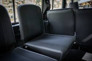 Image 25/67 of Land Rover Defender 110 Turbo Diesel (1999)