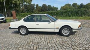 Bild 26/40 von BMW 633 CSi (1984)