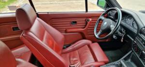 Immagine 9/19 di BMW 325i (1987)