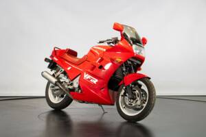 Imagen 4/50 de Honda VFR 750R RC 30 (1988)