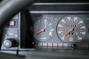 Immagine 20/50 di Volvo 240 GL (1990)