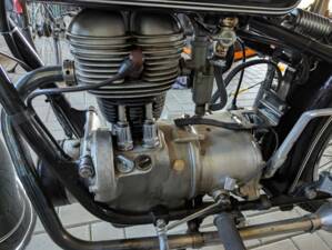 Image 4/6 of BMW R 25/3 (1954)