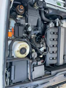 Bild 61/82 von BMW 525i (1993)