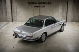 Image 18/100 of BMW 3.0 CSi (1973)