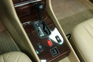 Image 16/29 de Mercedes-Benz 300 SL (1989)