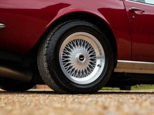 Image 33/50 de Aston Martin V8 EFi Volante (1986)