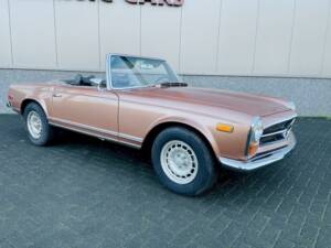 Image 6/36 of Mercedes-Benz 280 SL (1970)