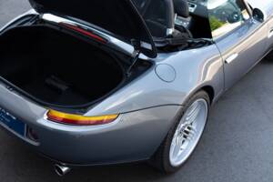 Image 31/32 of BMW Z8 (2001)