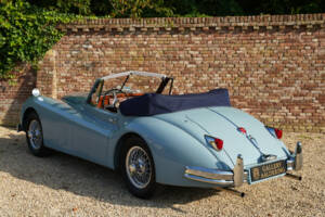 Image 47/50 de Jaguar XK 140 DHC (1957)