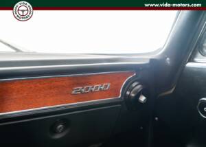 Image 7/14 of Alfa Romeo 2000 GT Veloce (1972)