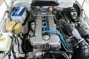 Bild 32/50 von Mercedes-Benz 280 SL (1977)