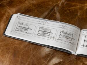 Image 70/77 of Aston Martin DBS (2009)