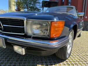 Image 9/38 de Mercedes-Benz 280 SL (1982)