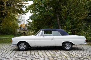 Image 3/15 of Mercedes-Benz 280 SE 3,5 (1971)
