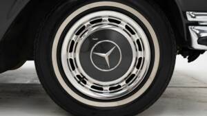 Bild 11/15 von Mercedes-Benz 280 SE 3,5 (1970)