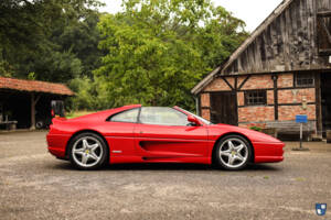 Immagine 5/76 di Ferrari F 355 F1 GTS (1997)