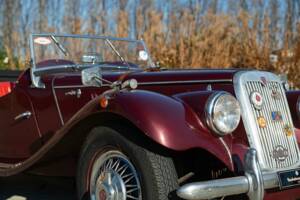 Image 19/50 of FIAT 1100-103 (1954)