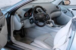 Bild 13/38 von Mercedes-Benz SL 55 AMG (2002)