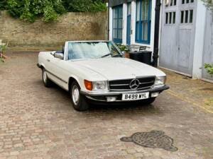 Image 43/50 of Mercedes-Benz 280 SL (1984)