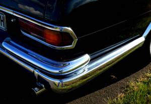 Image 14/78 of Mercedes-Benz 600 (1965)