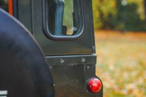 Bild 48/50 von Land Rover Defender 110 (2005)