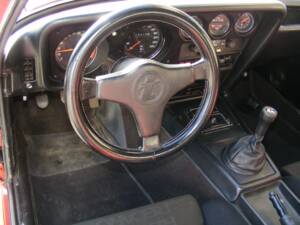 Image 15/34 of Opel GT 1900 (1972)