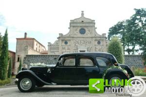 Image 2/10 of Citroën Traction Avant 11 B&#x2F;D (1955)
