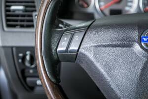 Image 19/43 of Volvo XC90 2.5T (2005)