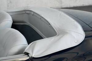Image 16/50 de Mercedes-Benz 190 SL (1957)