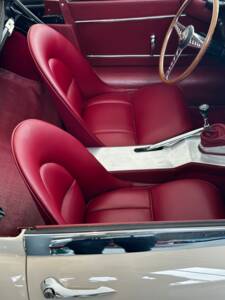 Image 1/22 de Jaguar E-Type 3.8 Flat Floor (1961)