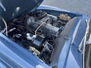 Image 25/36 of Mercedes-Benz 280 SL (1971)