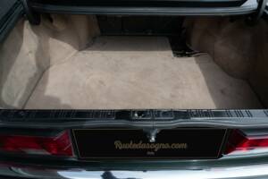 Image 34/36 of BMW 750iL (1989)