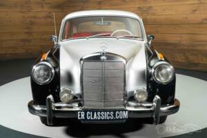 Image 17/19 de Mercedes-Benz 220 a (1955)