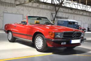 Image 1/94 de Mercedes-Benz 560 SL (1988)