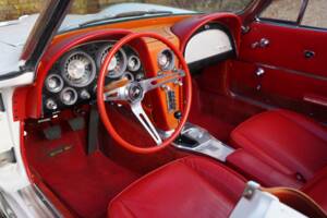 Immagine 3/50 di Chevrolet Corvette Sting Ray (1963)