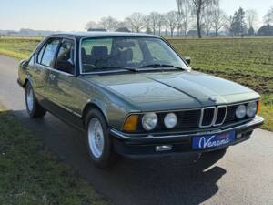 Bild 3/18 von BMW 728i (1986)