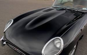 Immagine 6/38 di Jaguar E-Type 3.8 (1962)