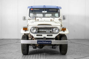Image 14/50 of Toyota Land Cruiser BJ 40 (1977)