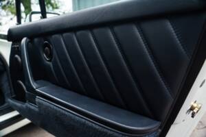 Image 36/50 of Porsche 911 Turbo LE (1989)