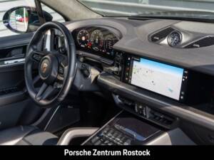 Imagen 16/34 de Porsche Cayenne Turbo S E-Hybrid (2023)