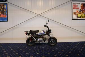 Bild 7/30 von Honda Z 50 Monkey (1900)