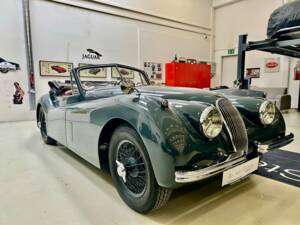 Imagen 3/27 de Jaguar XK 120 DHC (1953)